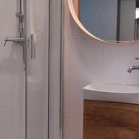 Cicha Przystan - Przy Latarni Колобжег