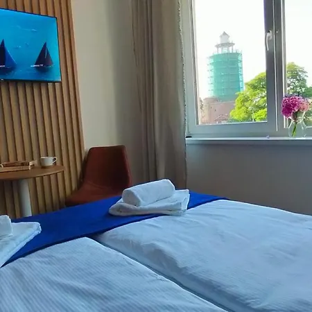 Cicha Przystan - Przy Latarni *