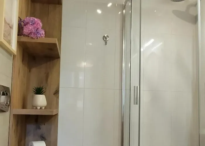 Cicha Przystan - Przy Latarni * كولوبرزيغ